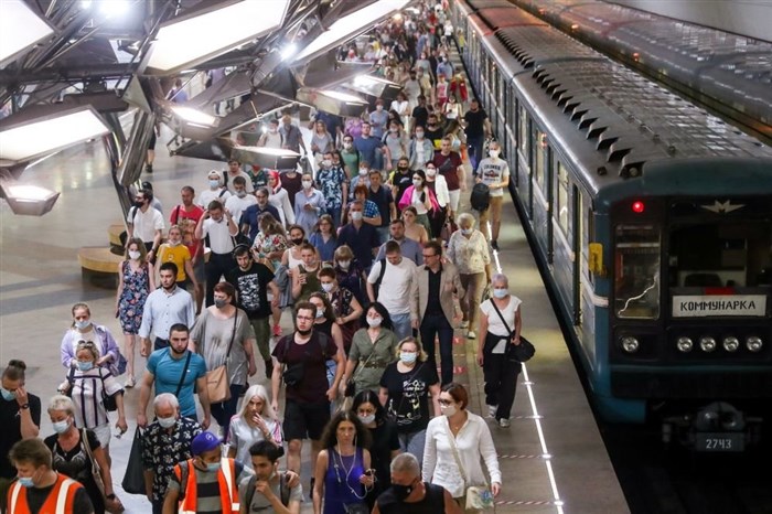 Строительство метро выгодно лишь там, где есть люди. Фото: Сергей Фадеичев / ТАСС